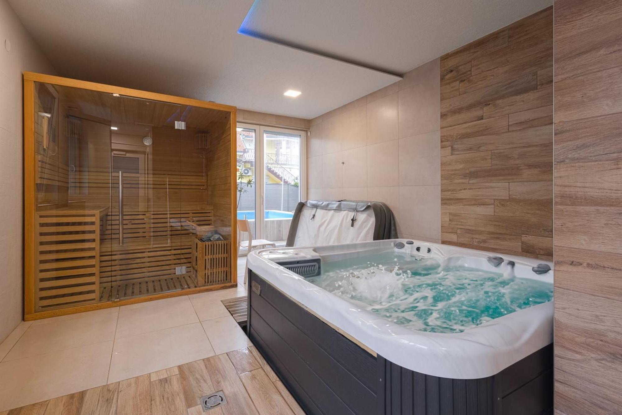 Vitorlas Wellness Apartman Siofok By Bltn Bagian luar foto